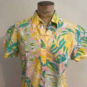 Lily Pulitzer cotton button down with puff sleeves